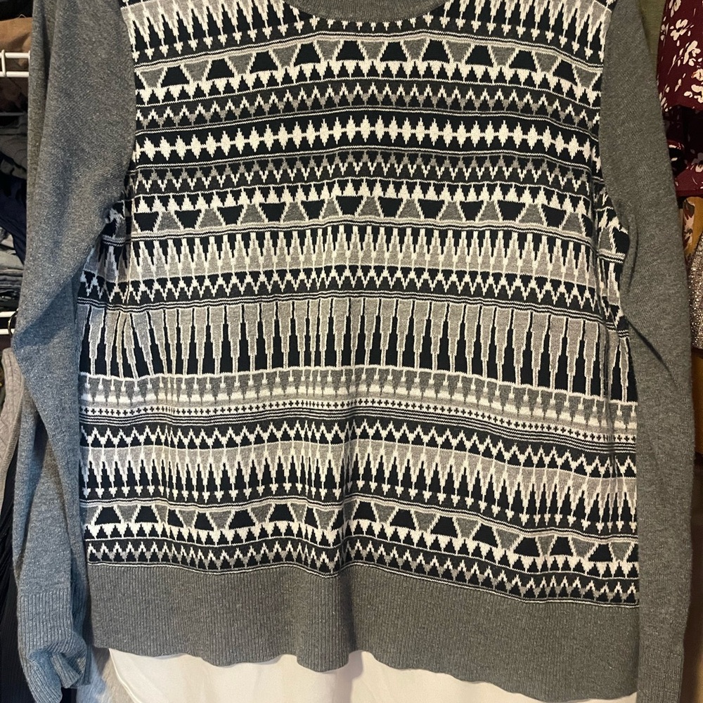 Gray and White Patterned Sweater